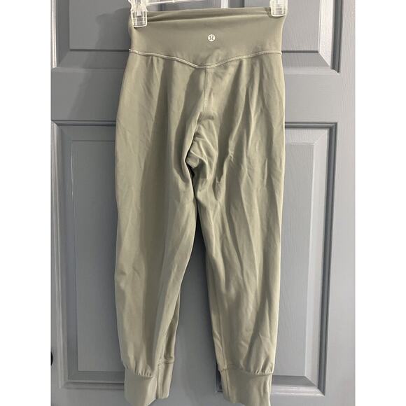 Lululemon Womens Align Jogger Crop Size 2 Pull On Sage Green 23" Inseam - Picture 4 of 6